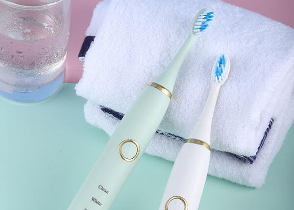 電動牙刷充電要多久？電動牙刷充電時，必看！