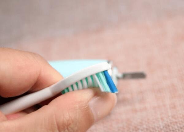 如何挑選一款好的電動(dòng)牙刷？挑選優(yōu)質(zhì)電動(dòng)牙刷的三大禁忌