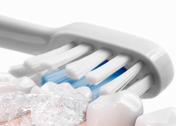 電動(dòng)牙刷傷牙齒嗎？本文為你將揭開(kāi)答案！