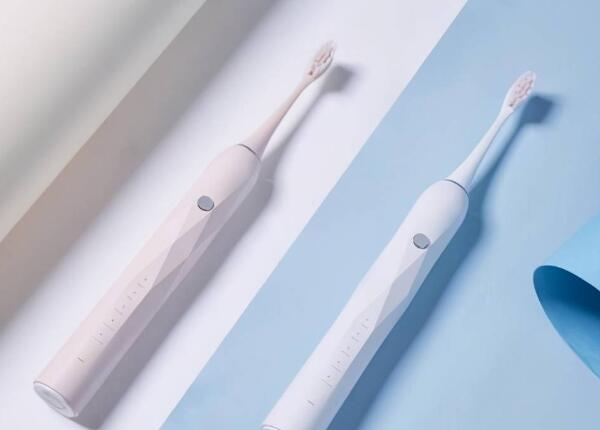 國(guó)內(nèi)電動(dòng)牙刷廠家