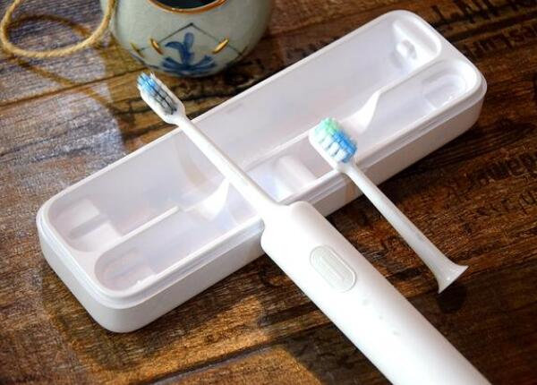 電動牙刷沒開封放久了電池會壞嗎？電動牙刷使用注意事項解析